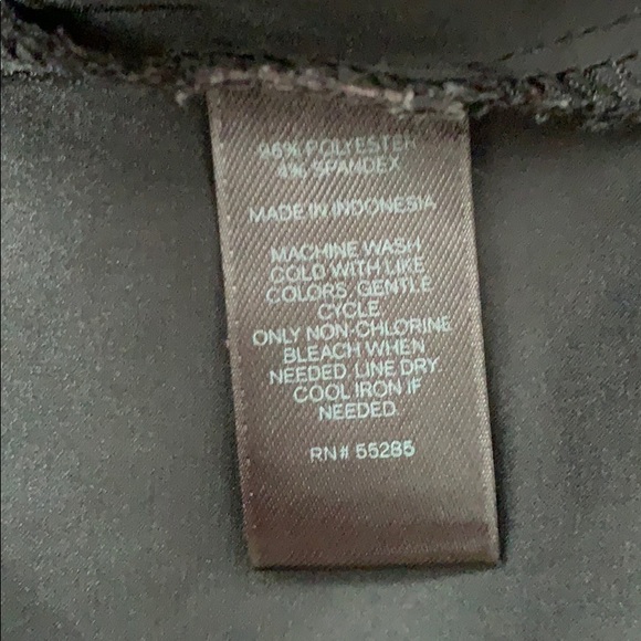 Express black short sleeved blouse - Picture 5 of 5